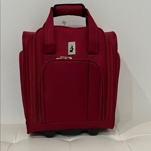 London Fog Elegant Red Travel Bag